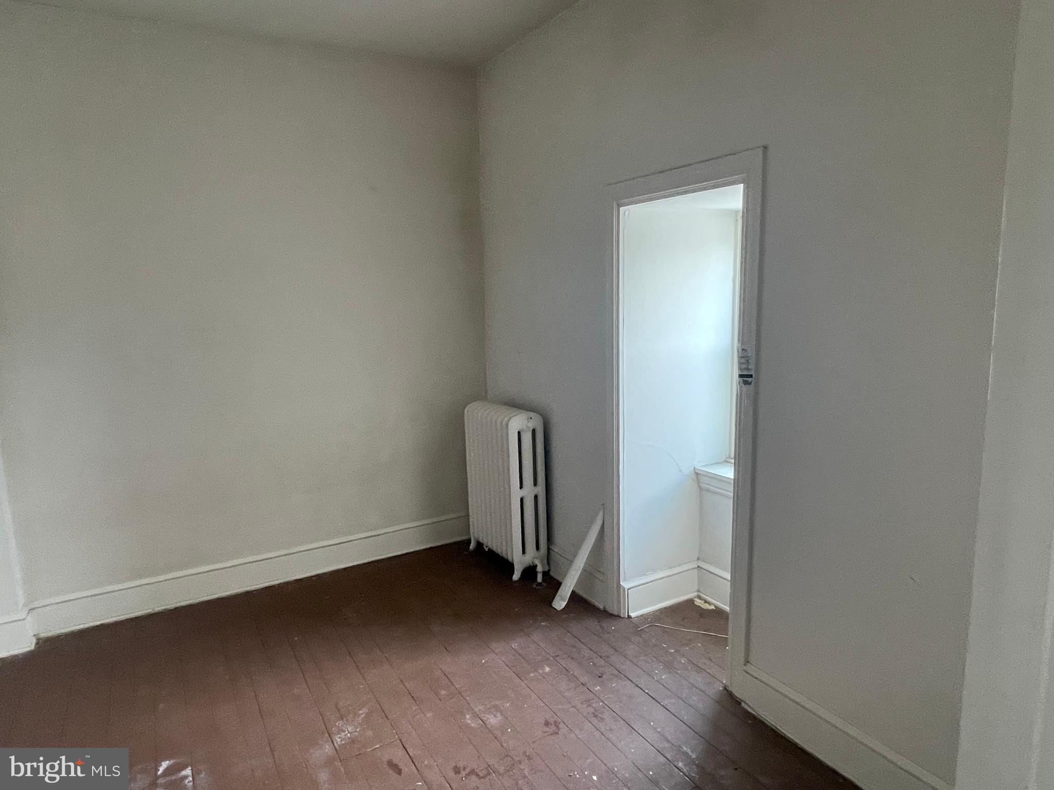 CHESTNUT HILL - Residential Income