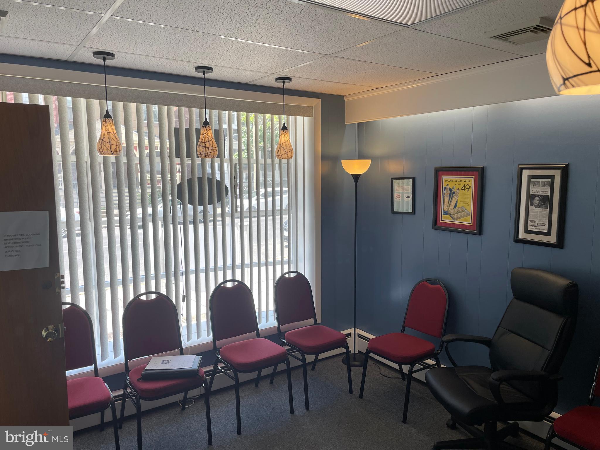 CHESTNUT HILL - Residential Income