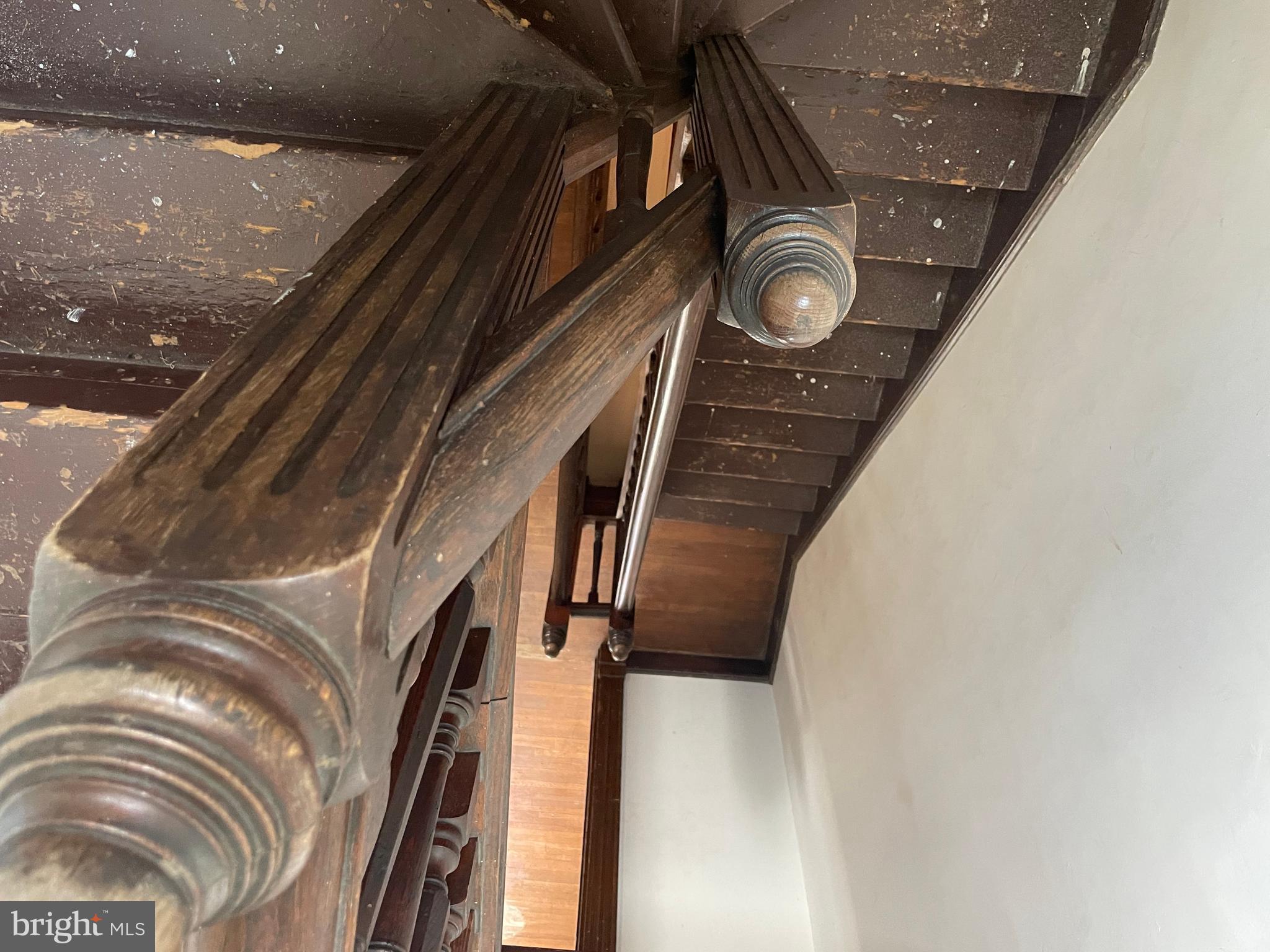 CHESTNUT HILL - Residential Income