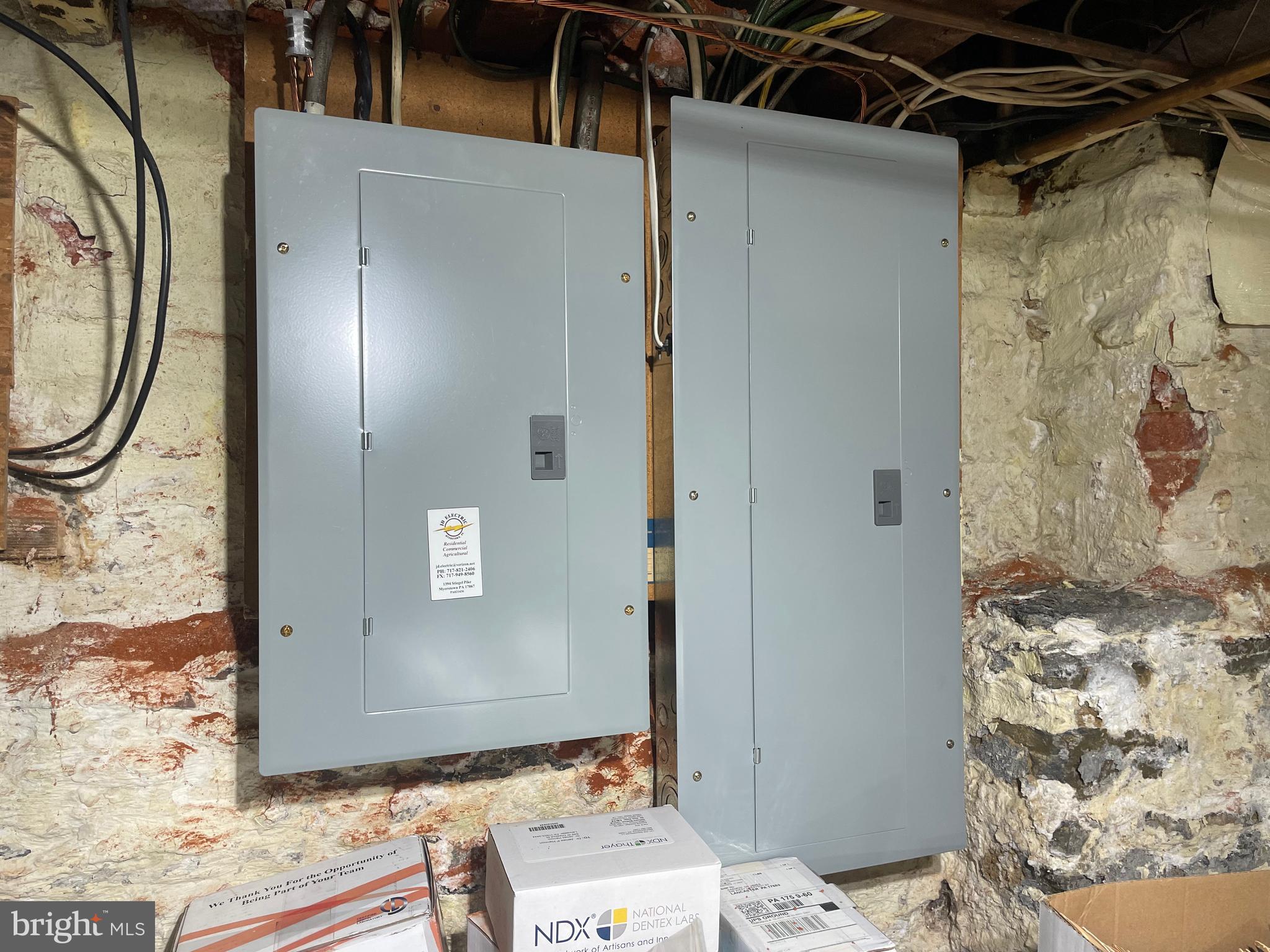 CHESTNUT HILL - Residential Income