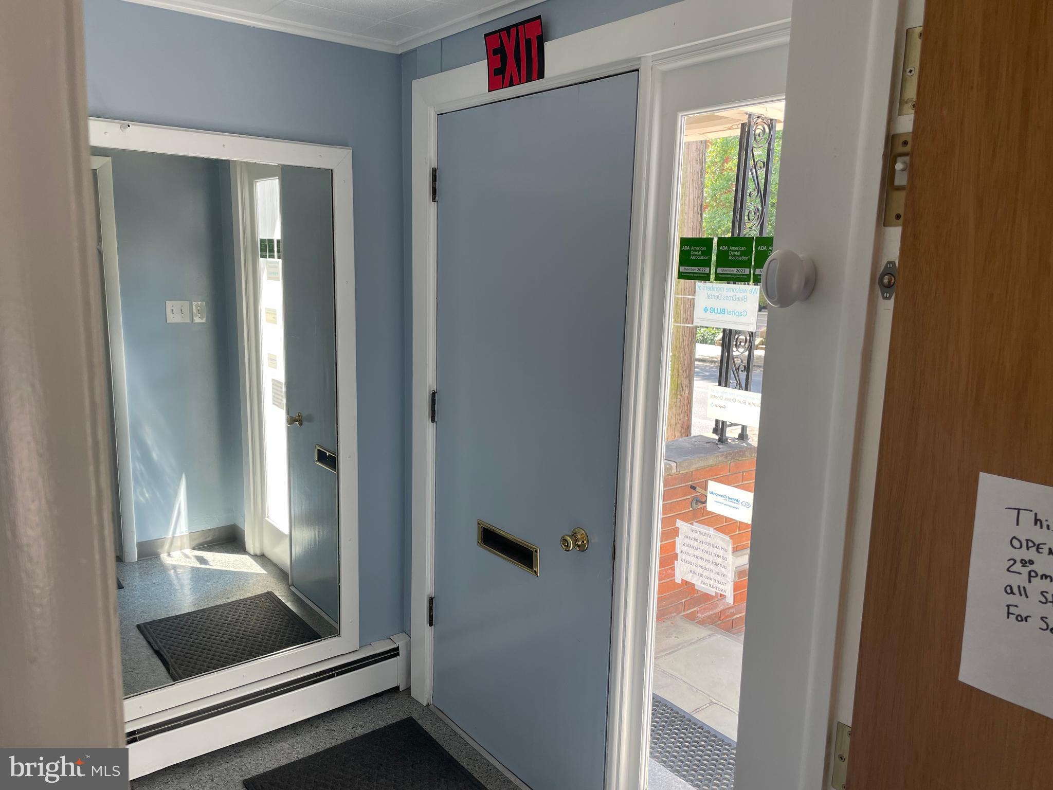 CHESTNUT HILL - Residential Income