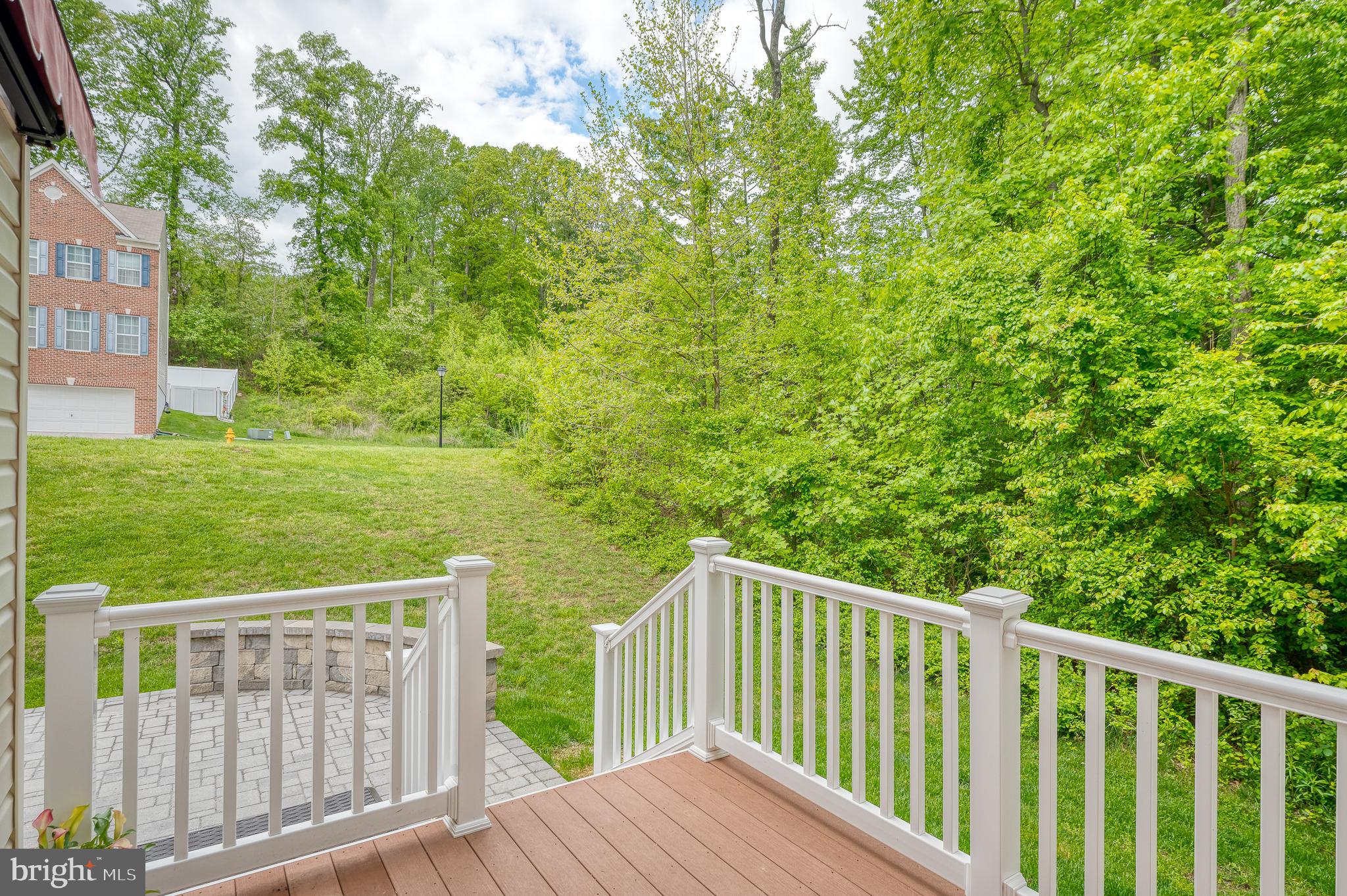 HOLLY WOODS - Residential