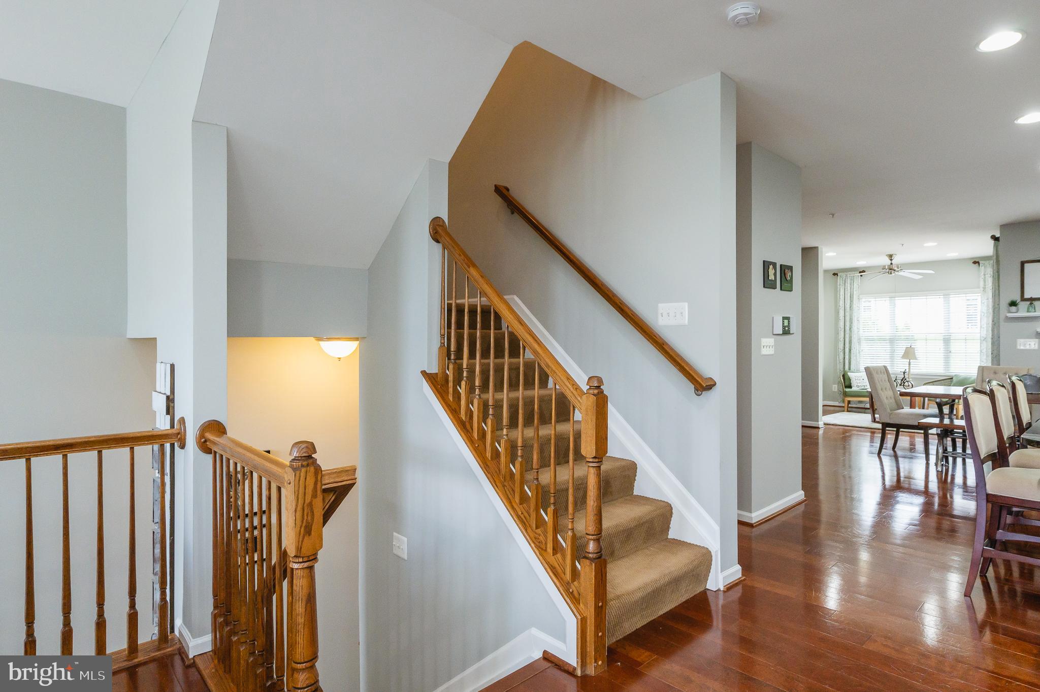 HOLLY WOODS - Residential