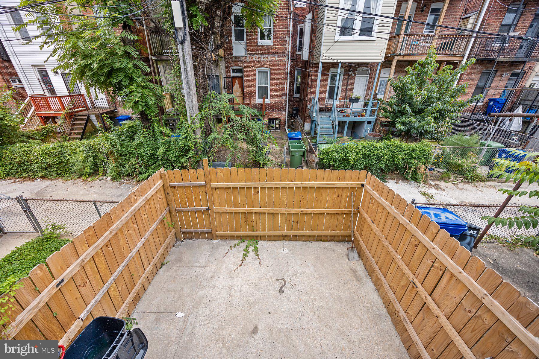 CHARLES VILLAGE - Residential