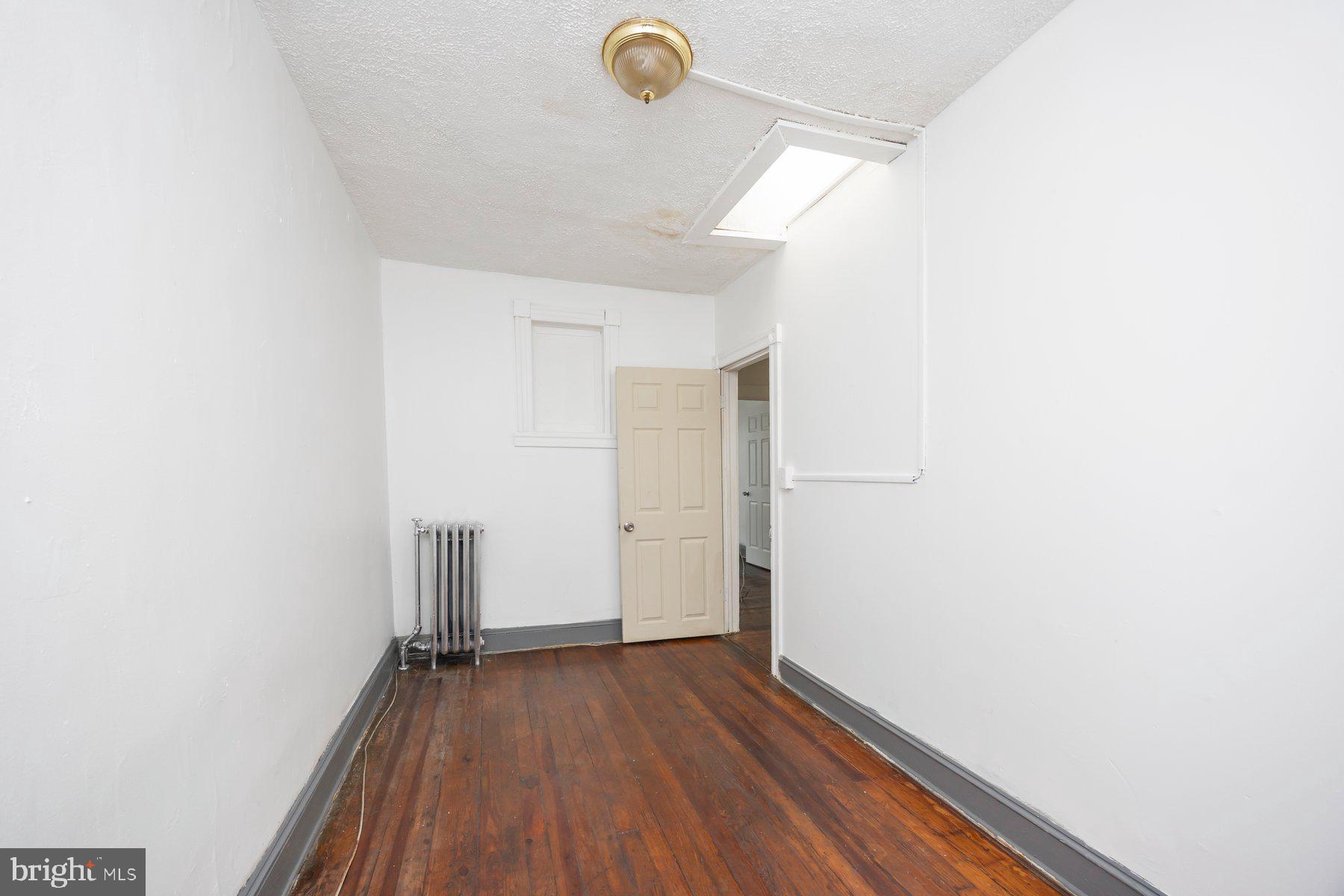 CHARLES VILLAGE - Residential