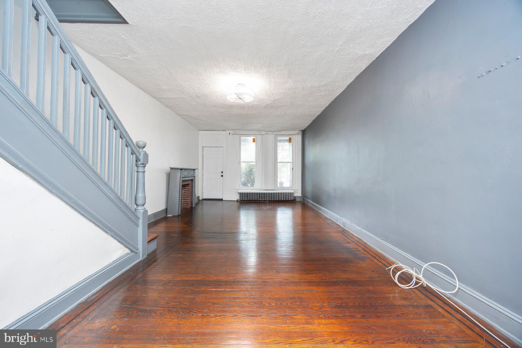 CHARLES VILLAGE - Residential