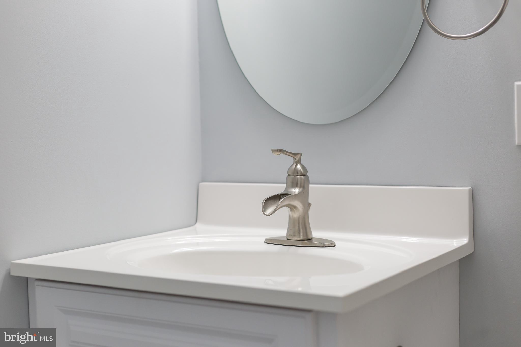 MEADOWBROOKE - Residential