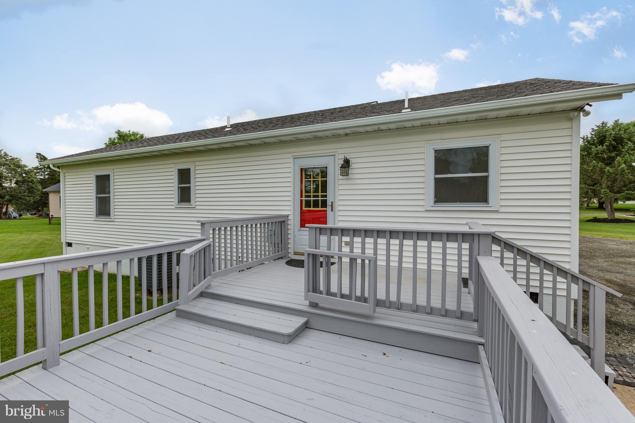 MEADOWBROOKE - Residential