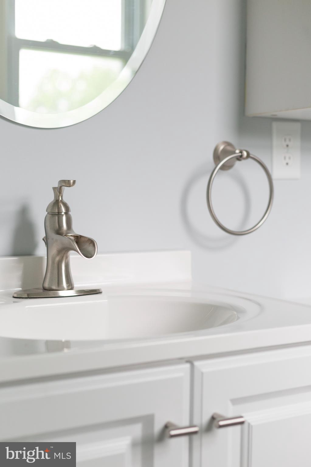 MEADOWBROOKE - Residential