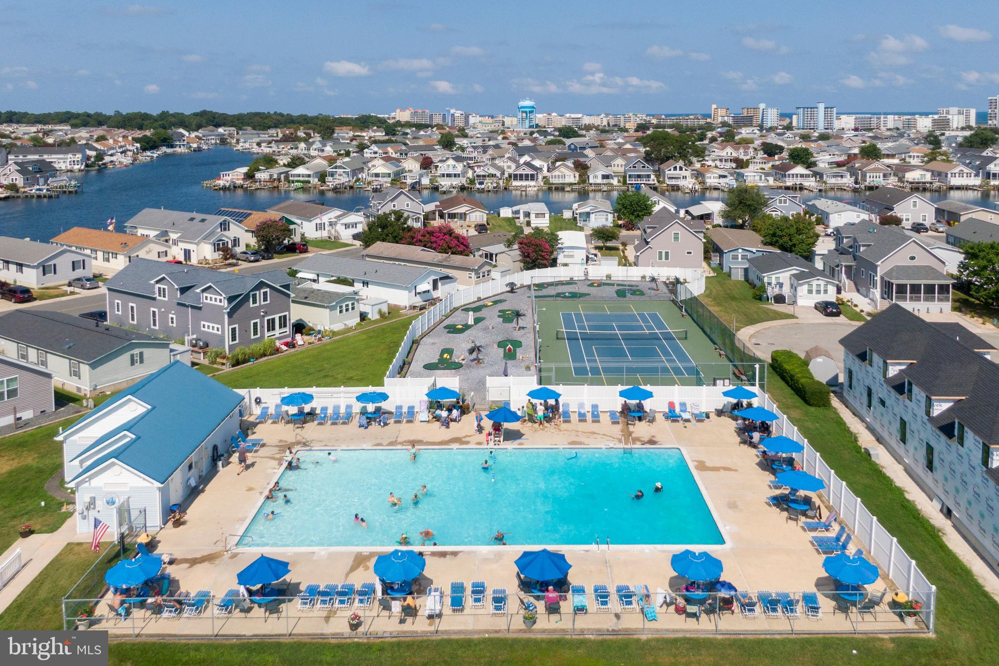 MONTEGO BAY - Residential