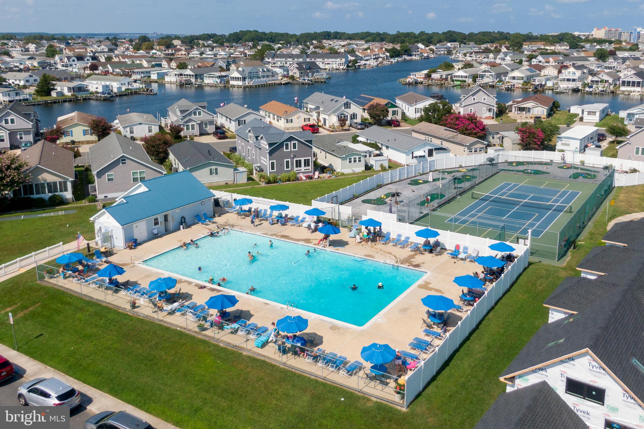 MONTEGO BAY - Residential