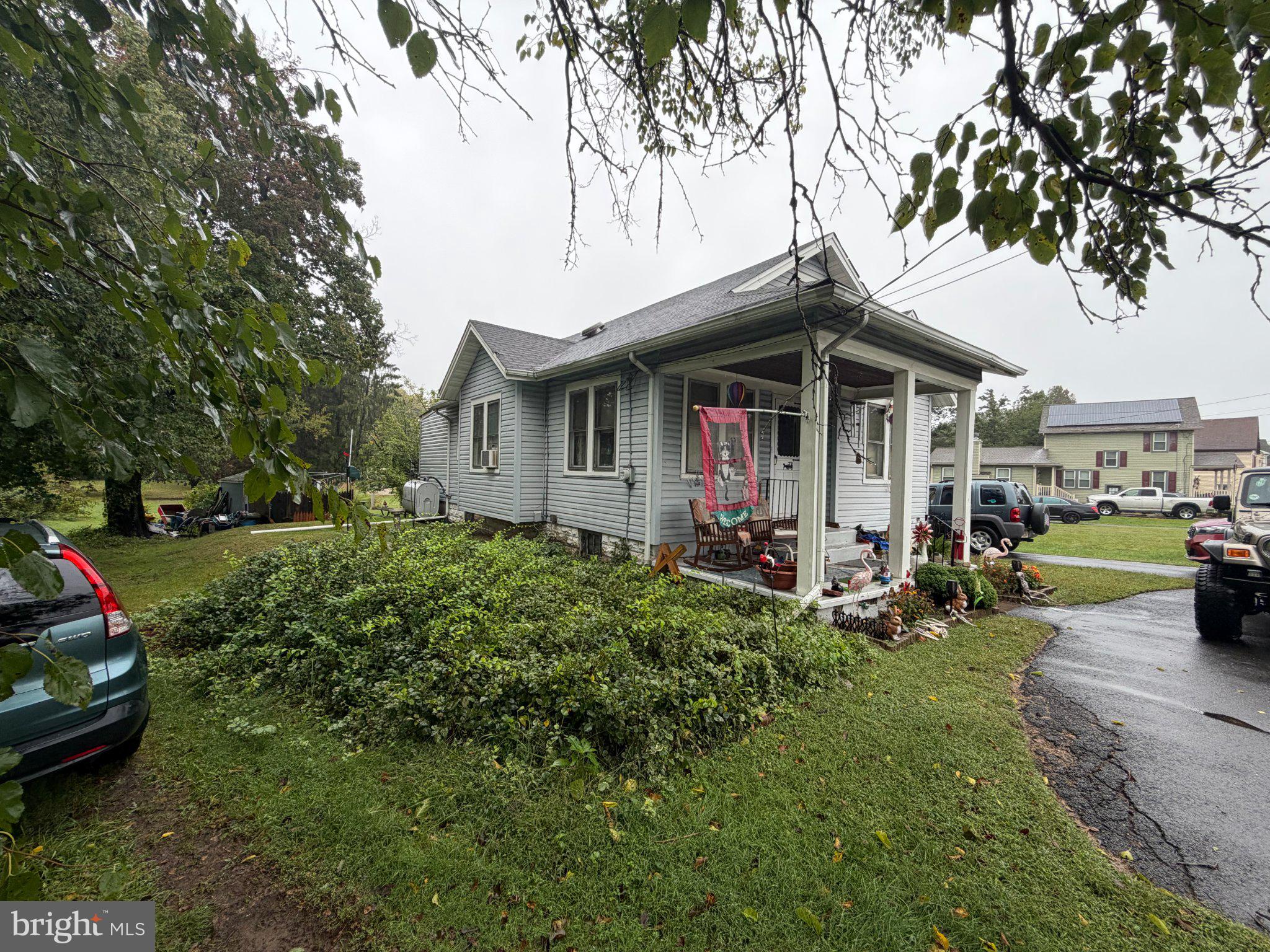 2012 BEVERLY ROAD