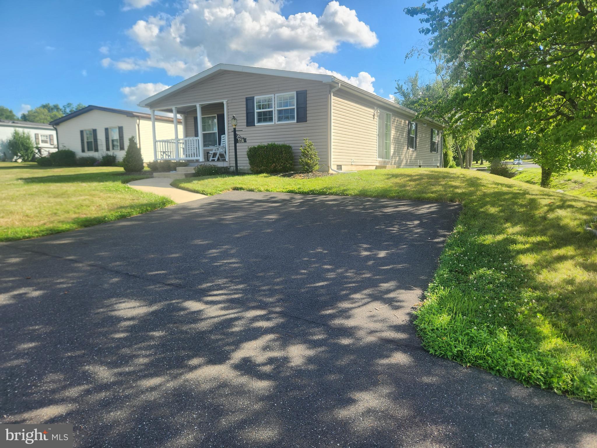 776 FERNWOOD COVE