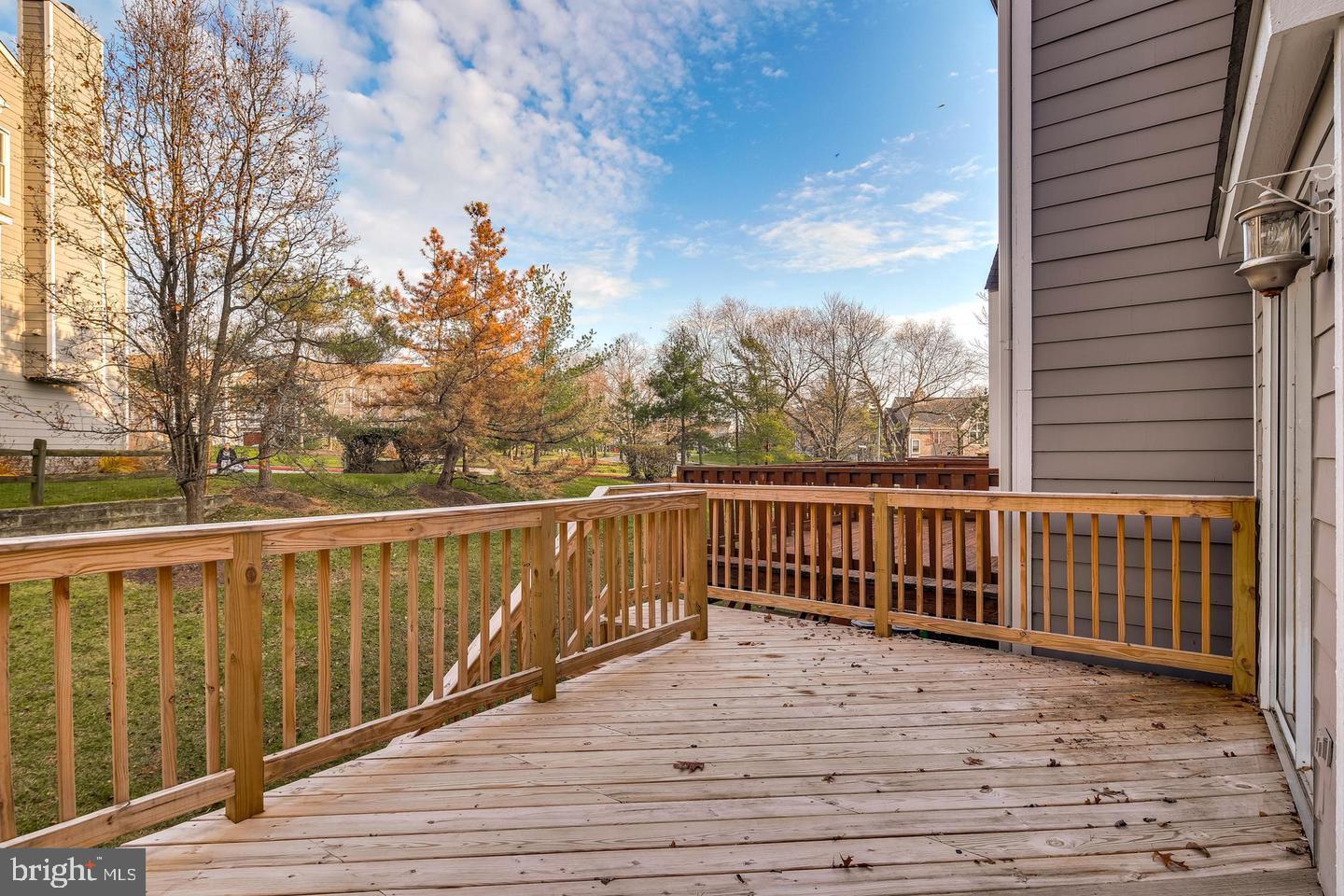 WOODLAND VILLAGE - Residential Lease