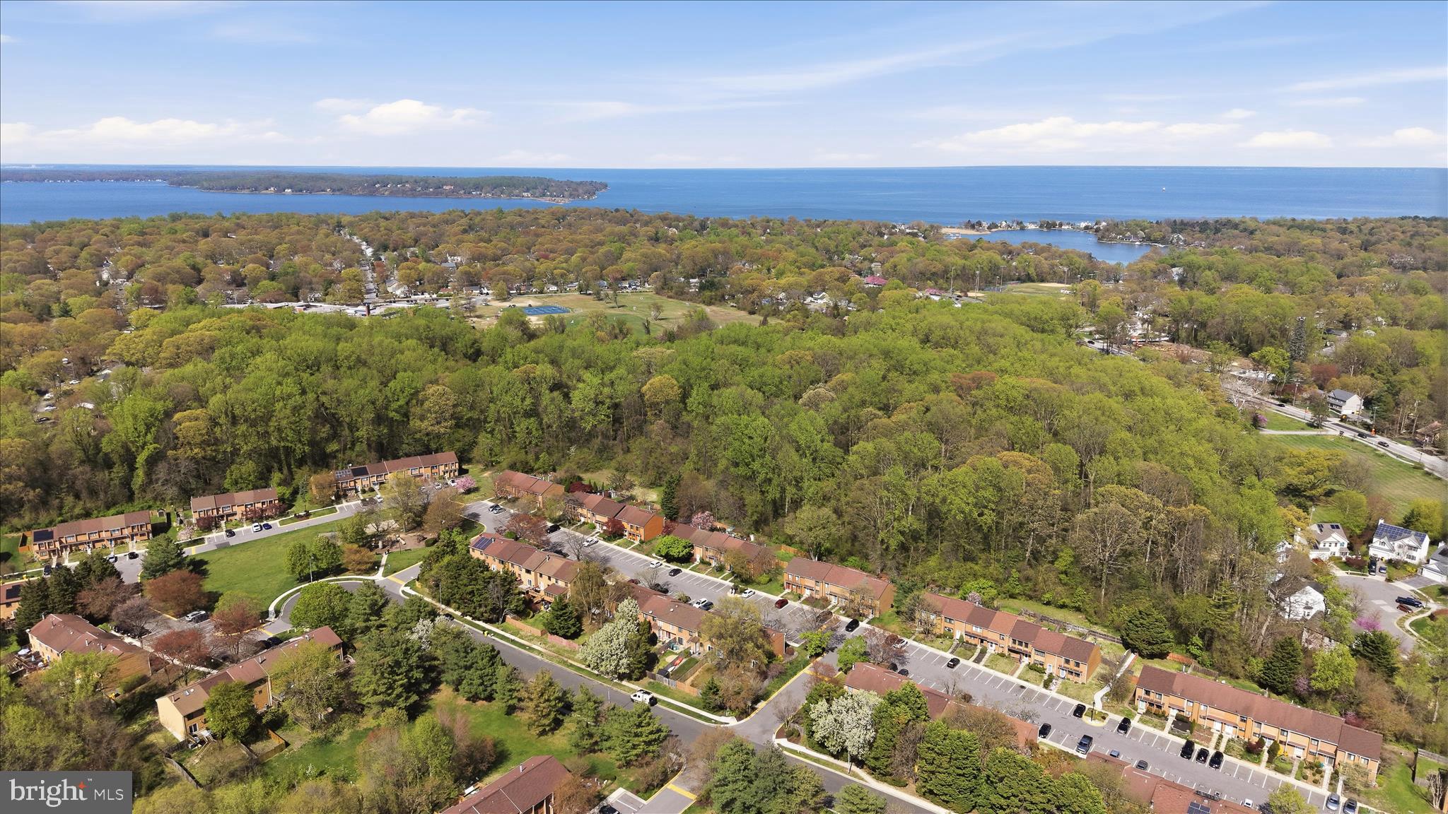 WALNUT RIDGE - Residential