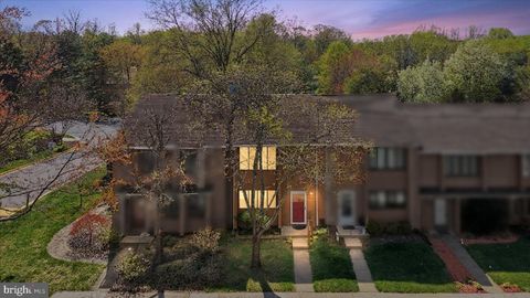 Photo of 1340 Hazel Nut Court, ANNAPOLIS, MD 21409 (MLS # MDAA2141844)