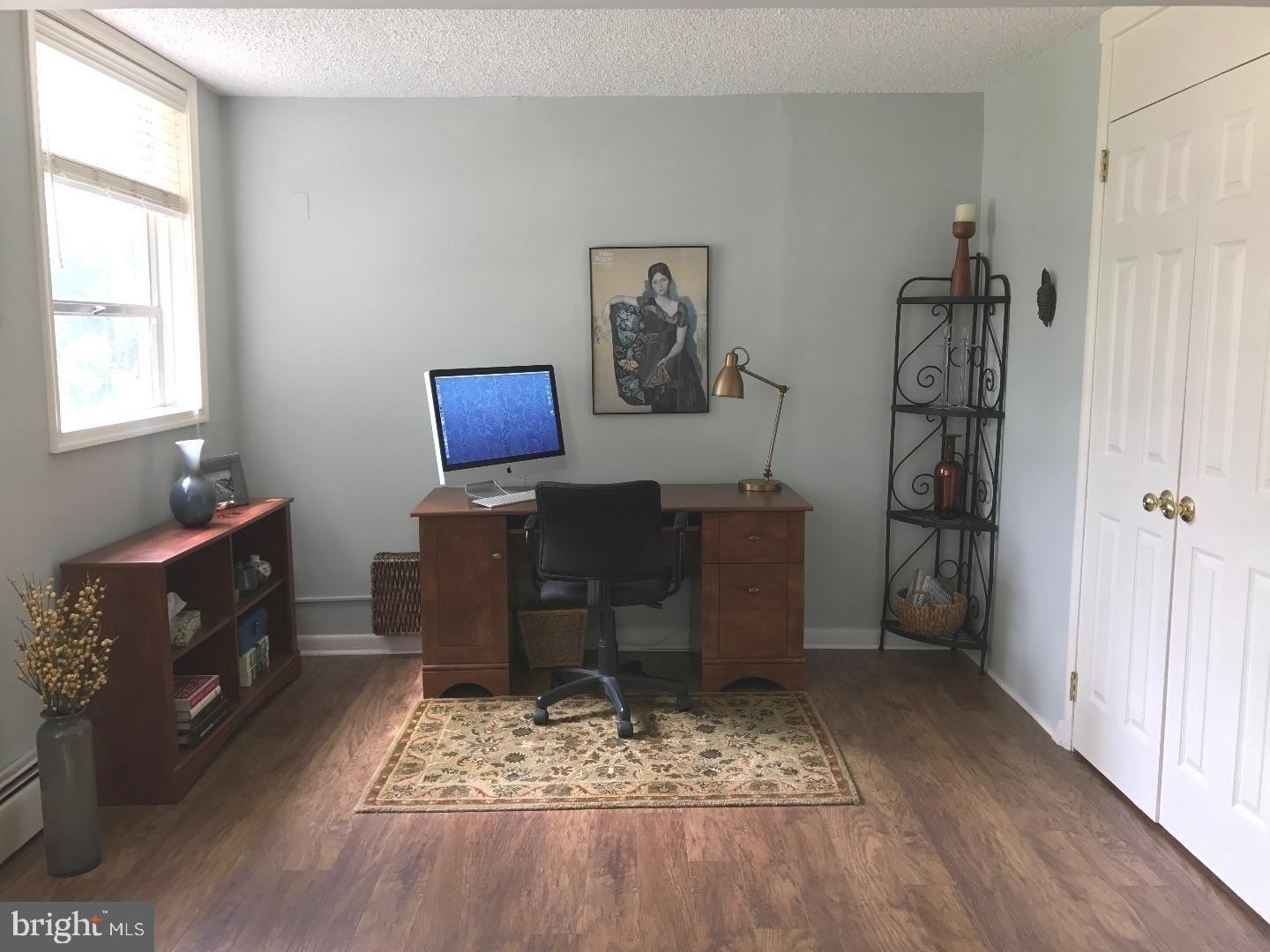 RADNOR HOUSE - Residential