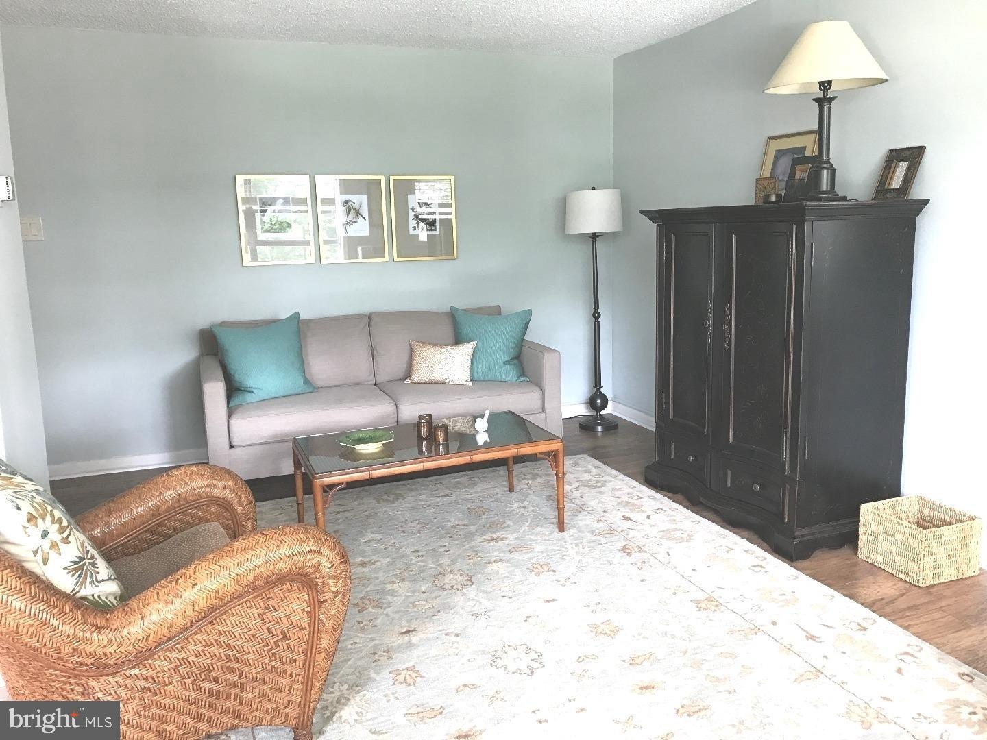 RADNOR HOUSE - Residential