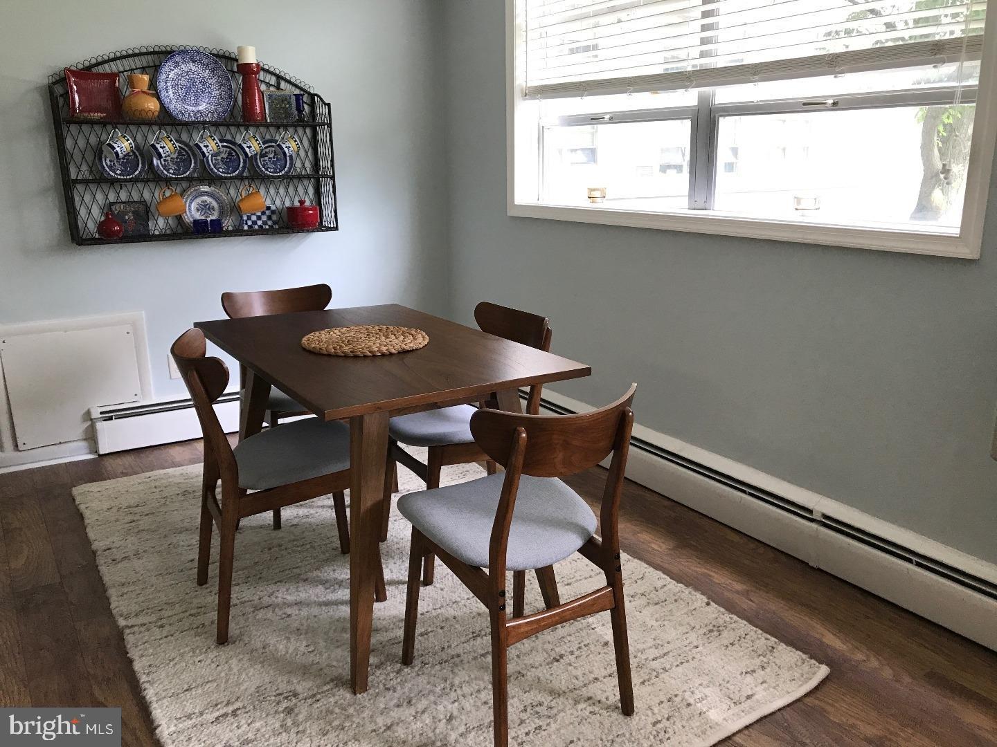 RADNOR HOUSE - Residential