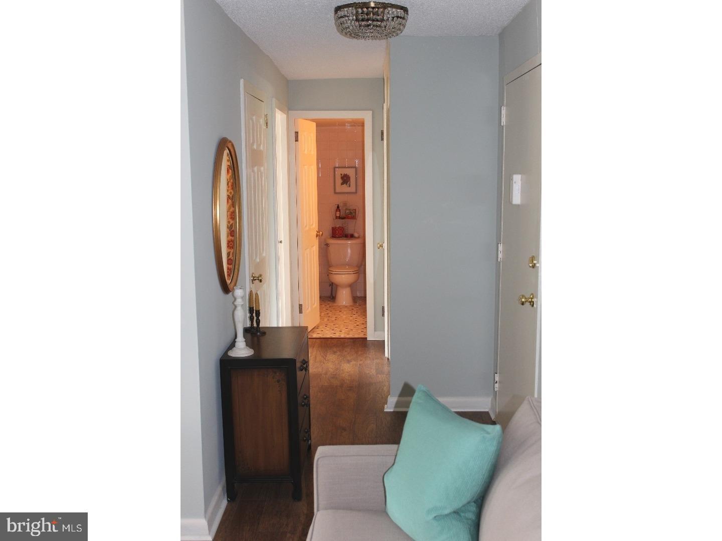 RADNOR HOUSE - Residential