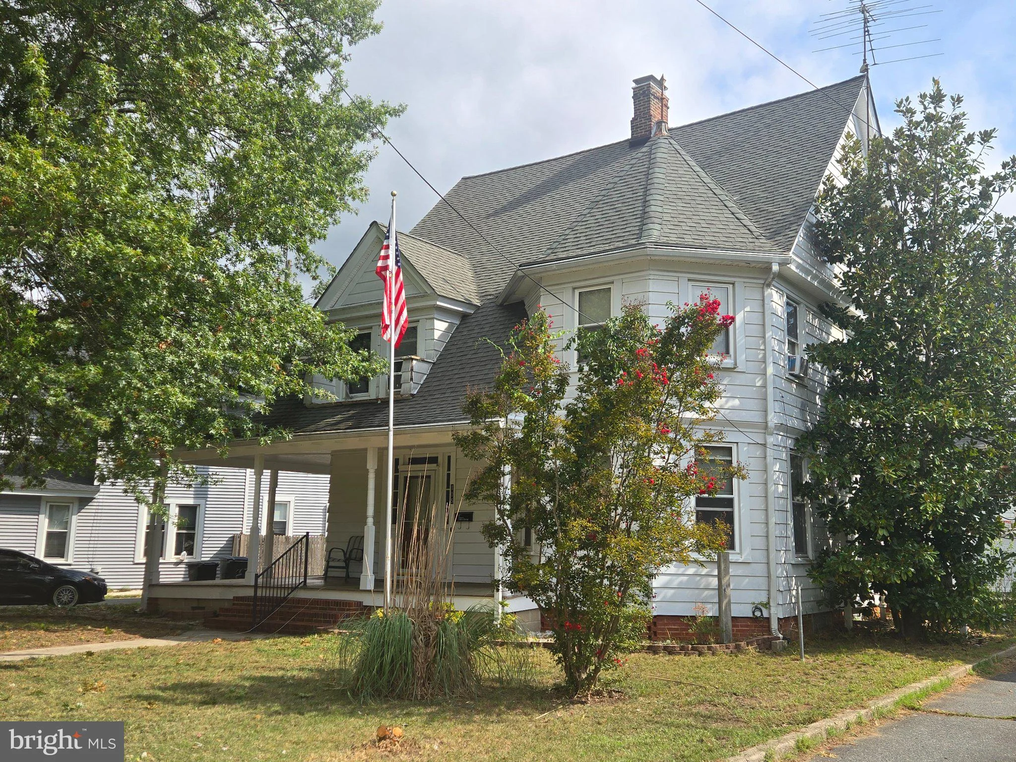 105 S 5th Avenue