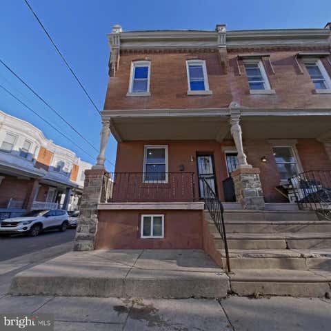 Townhouse For Sale - 5943 Summer St St<br/> Philadelphia County, PHILADELPHIA, PA 19139