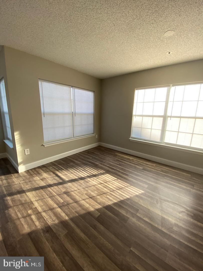 THE VISTAS - Residential