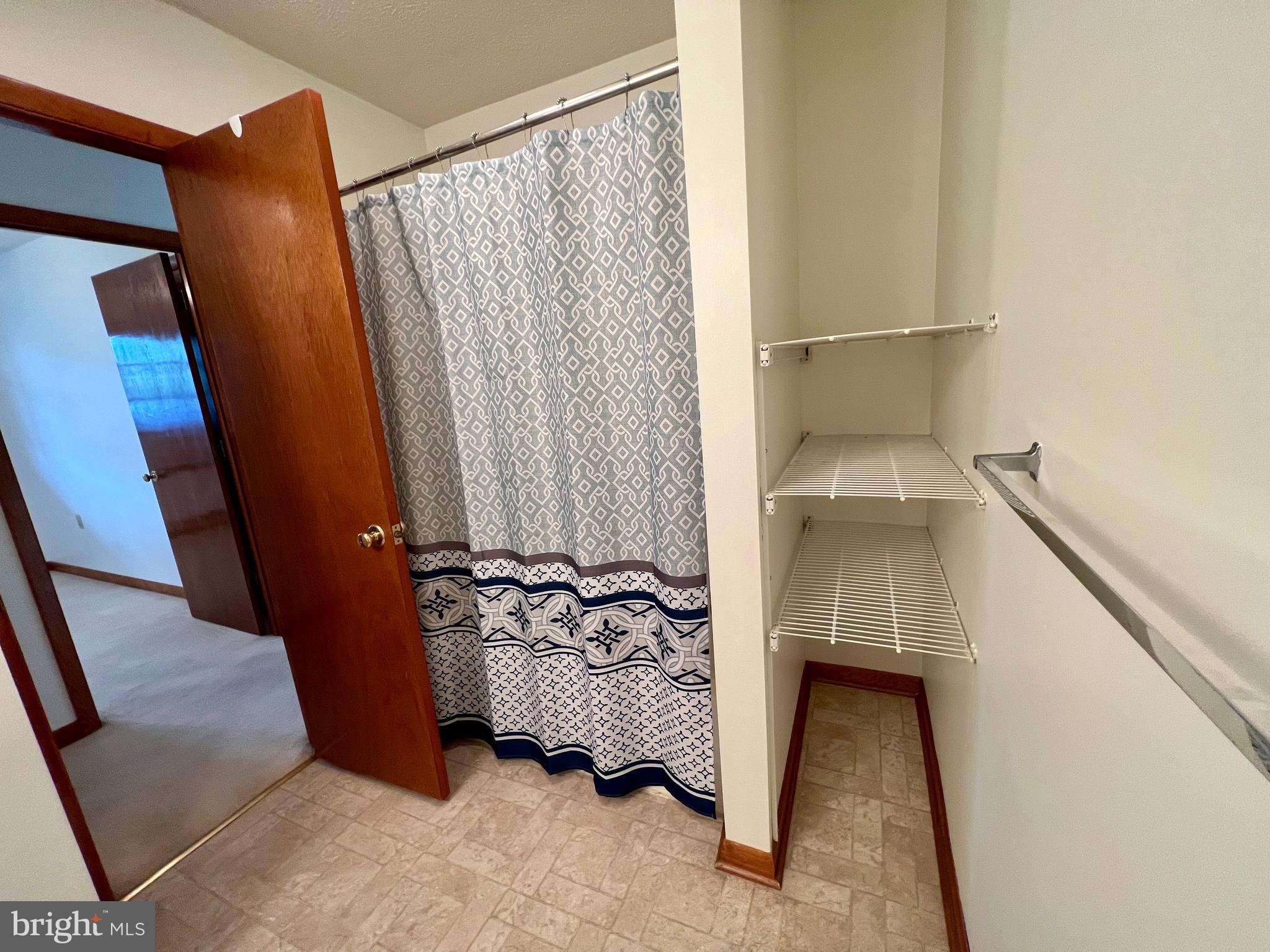 THE VILLAGE AT LAKESIDE - Residential