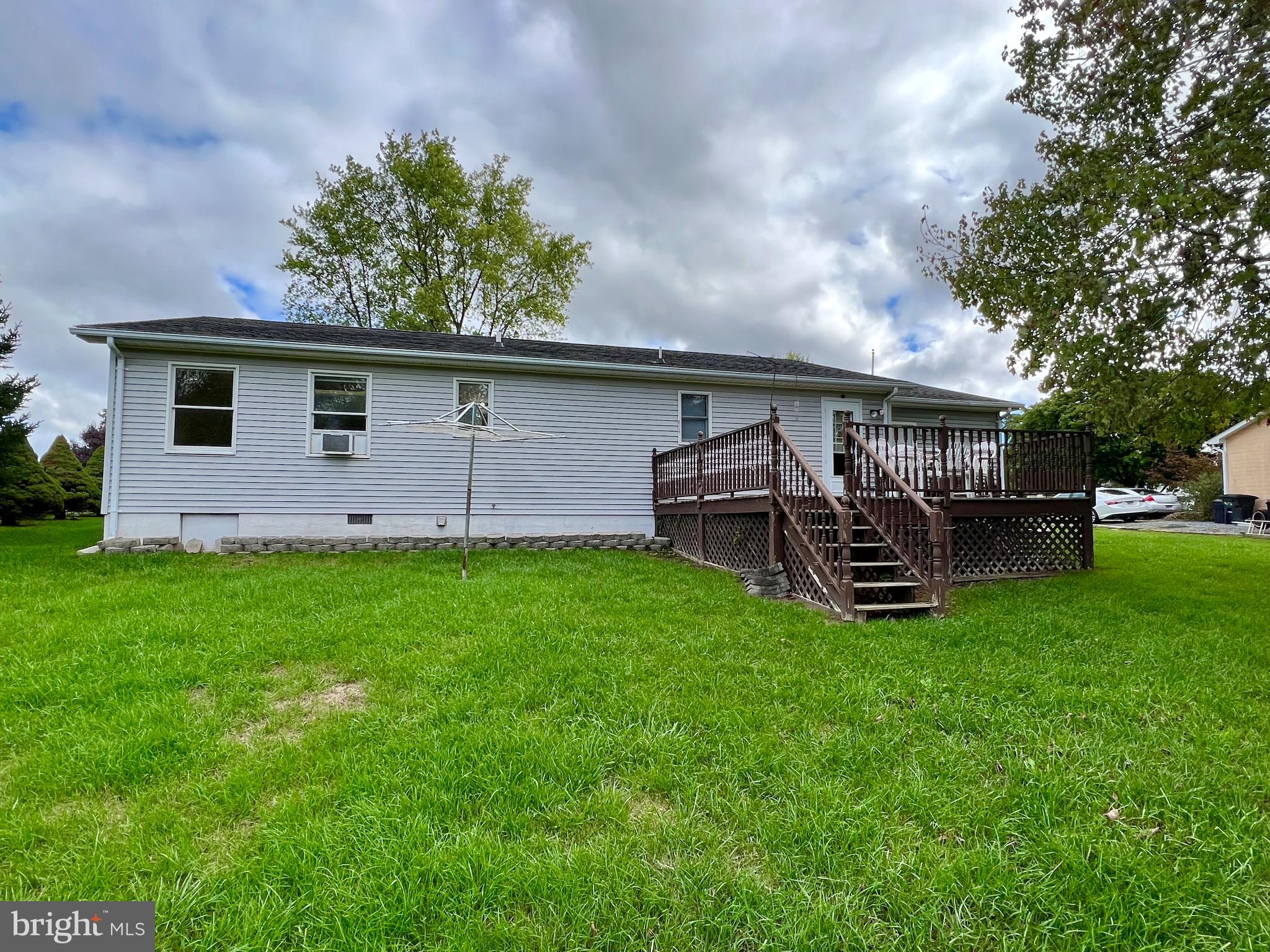 THE VILLAGE AT LAKESIDE - Residential