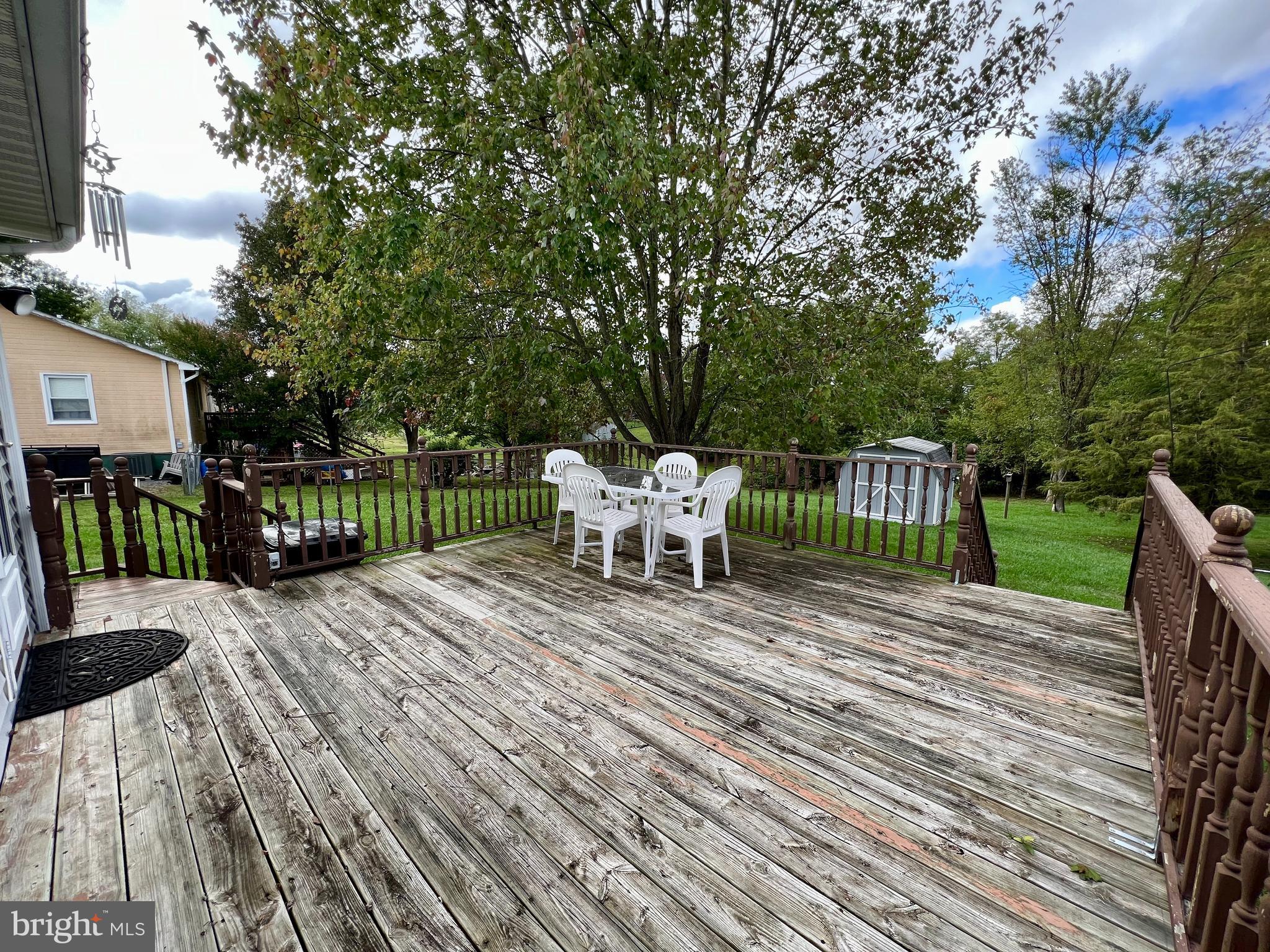 THE VILLAGE AT LAKESIDE - Residential