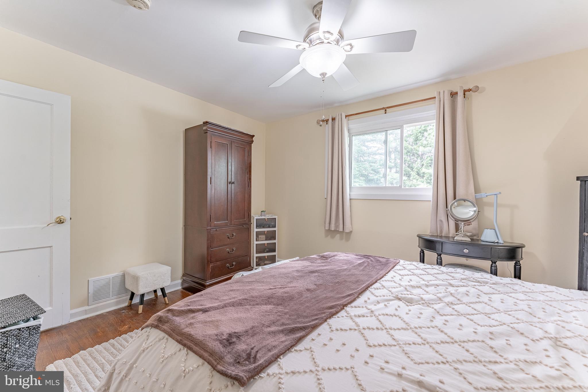 NESHAMINY HGTS - Residential