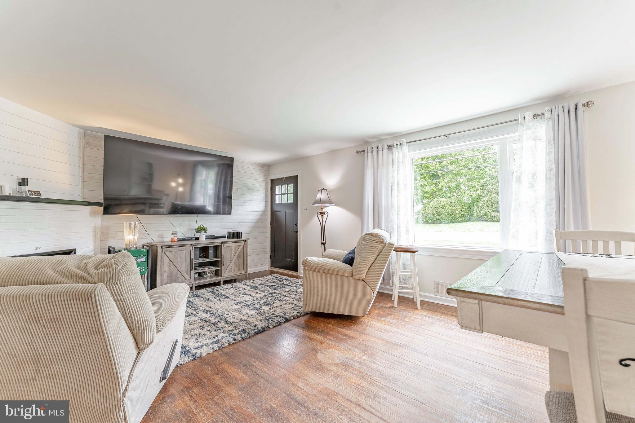 NESHAMINY HGTS - Residential