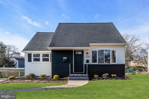 1605 N BOWLING GREEN DRIVE CHERRY HILL NJ 08003