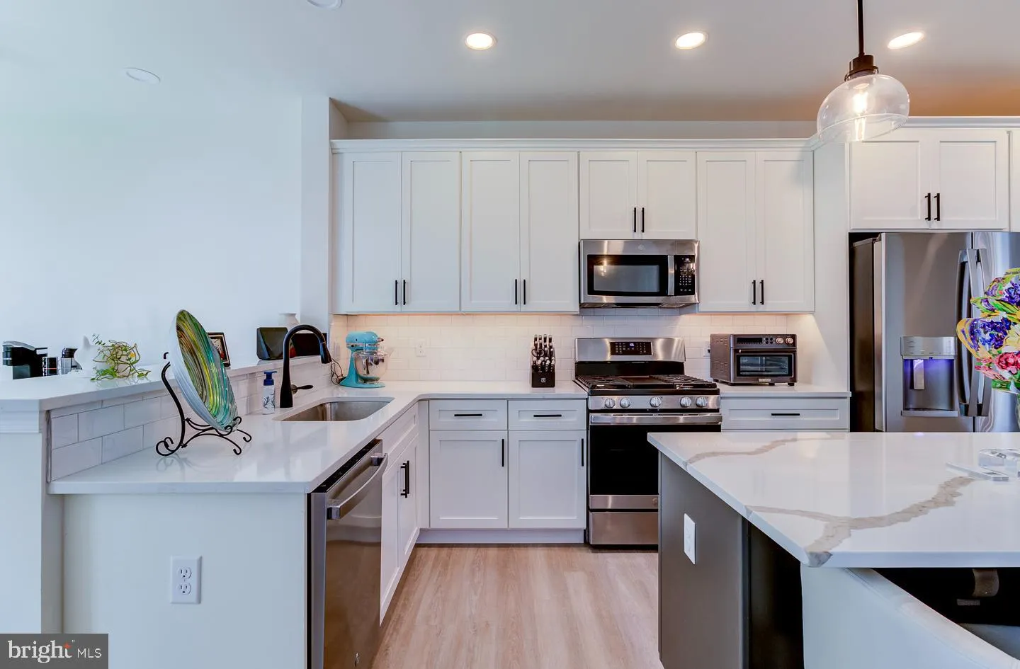 Hockessin, Delaware 19707, United States, 3 Bedrooms Bedrooms, ,3 BathroomsBathrooms,Residential,Pending,35144