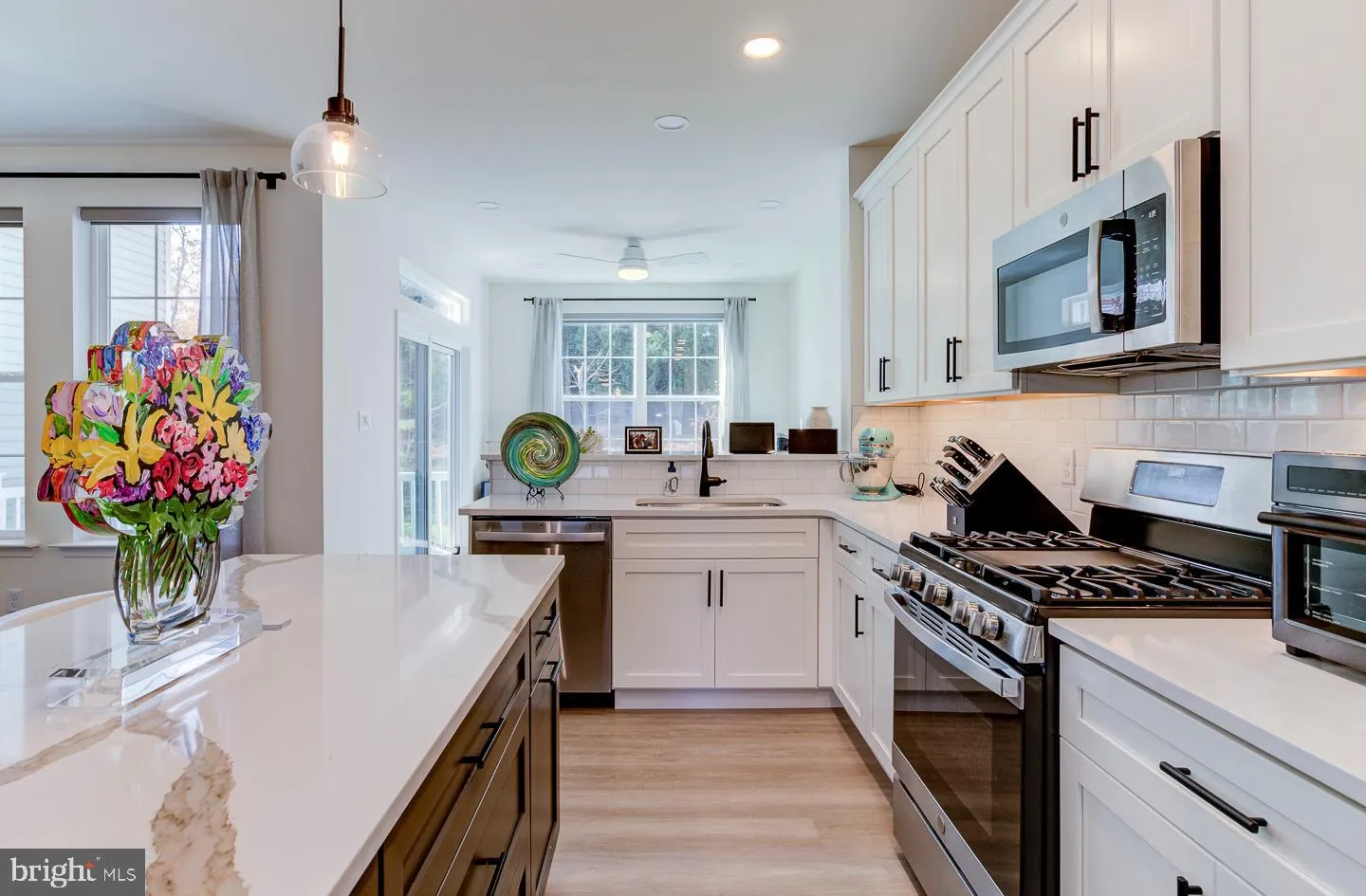Hockessin, Delaware 19707, United States, 3 Bedrooms Bedrooms, ,3 BathroomsBathrooms,Residential,Pending,35144