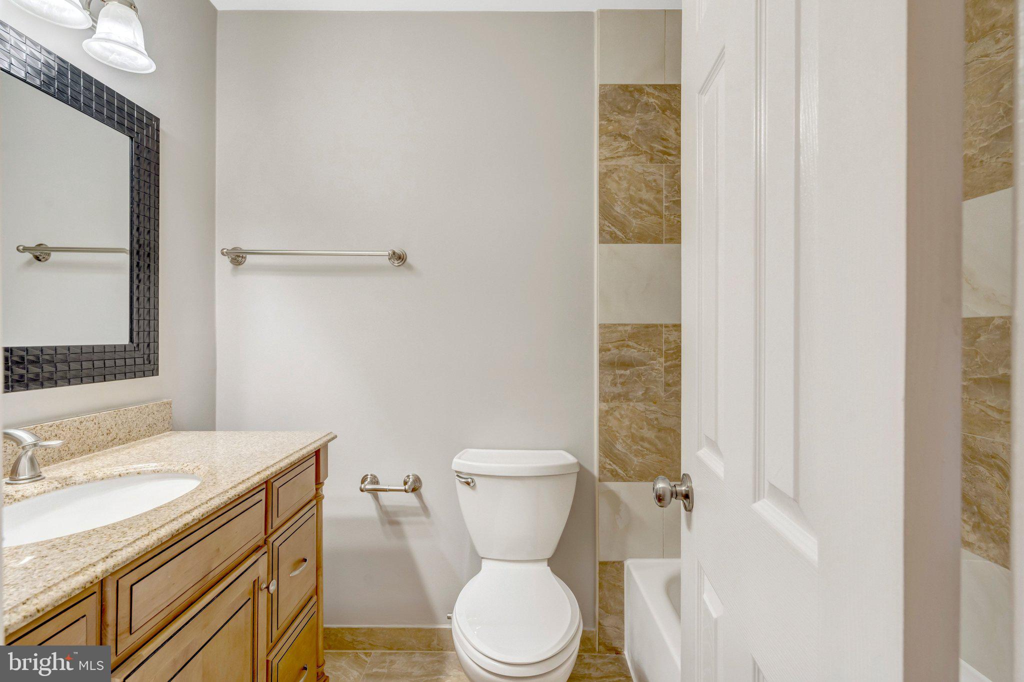 LAKE BRADDOCK - Residential