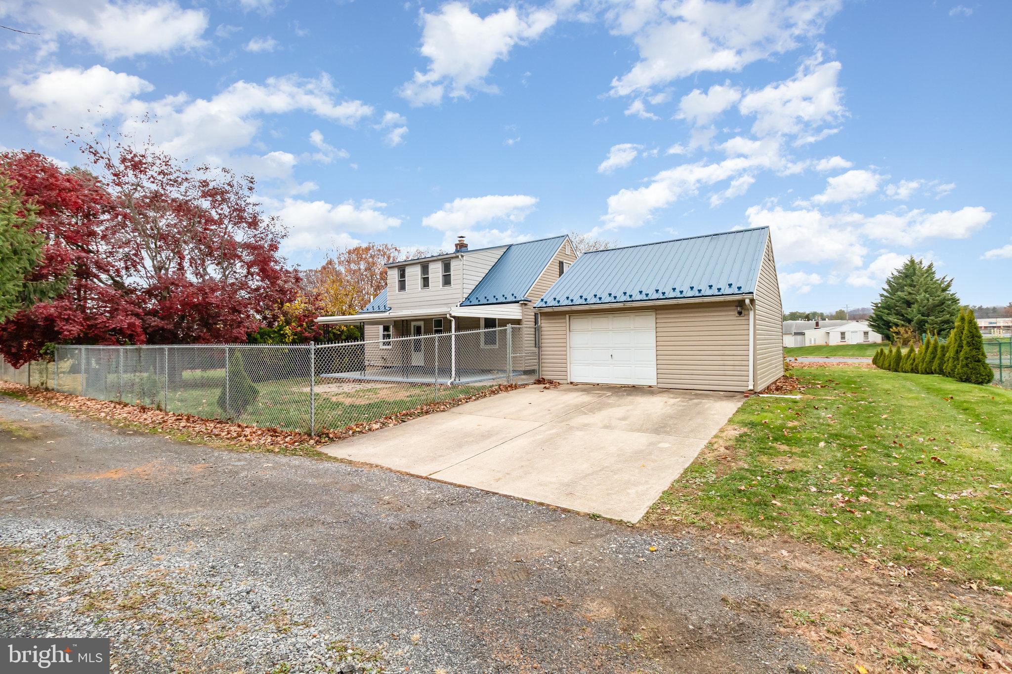 PALMYRA BOROUGH - Residential