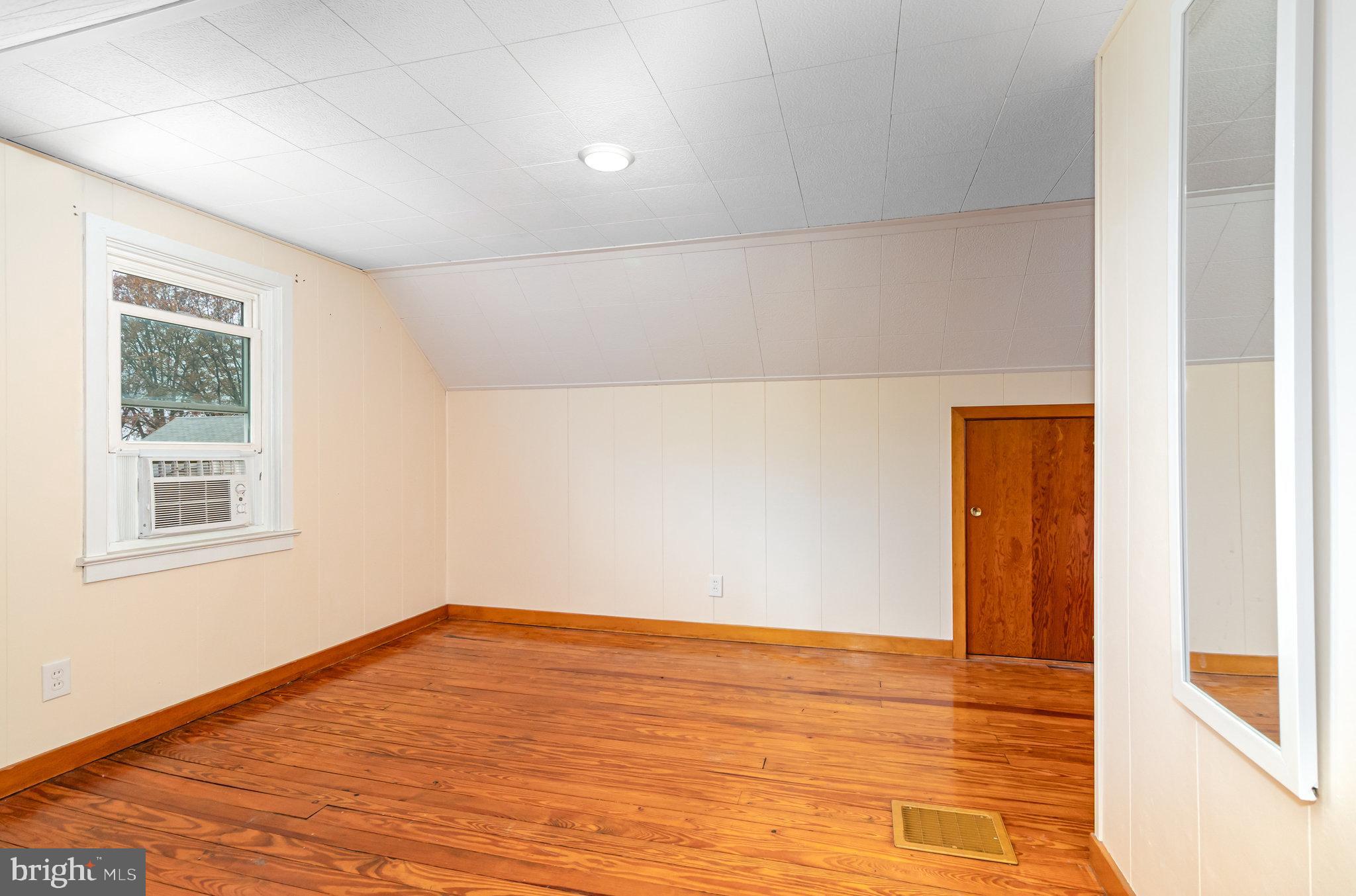 PALMYRA BOROUGH - Residential