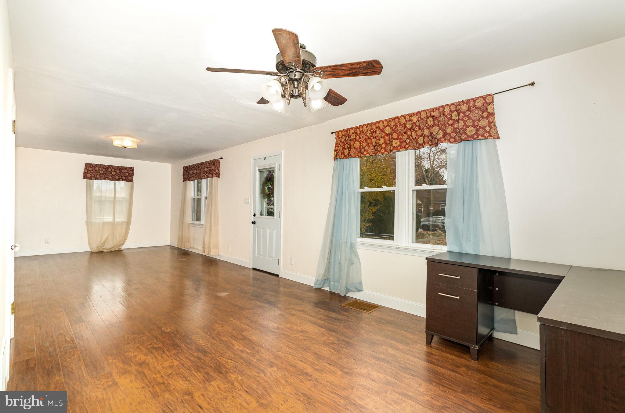 PALMYRA BOROUGH - Residential