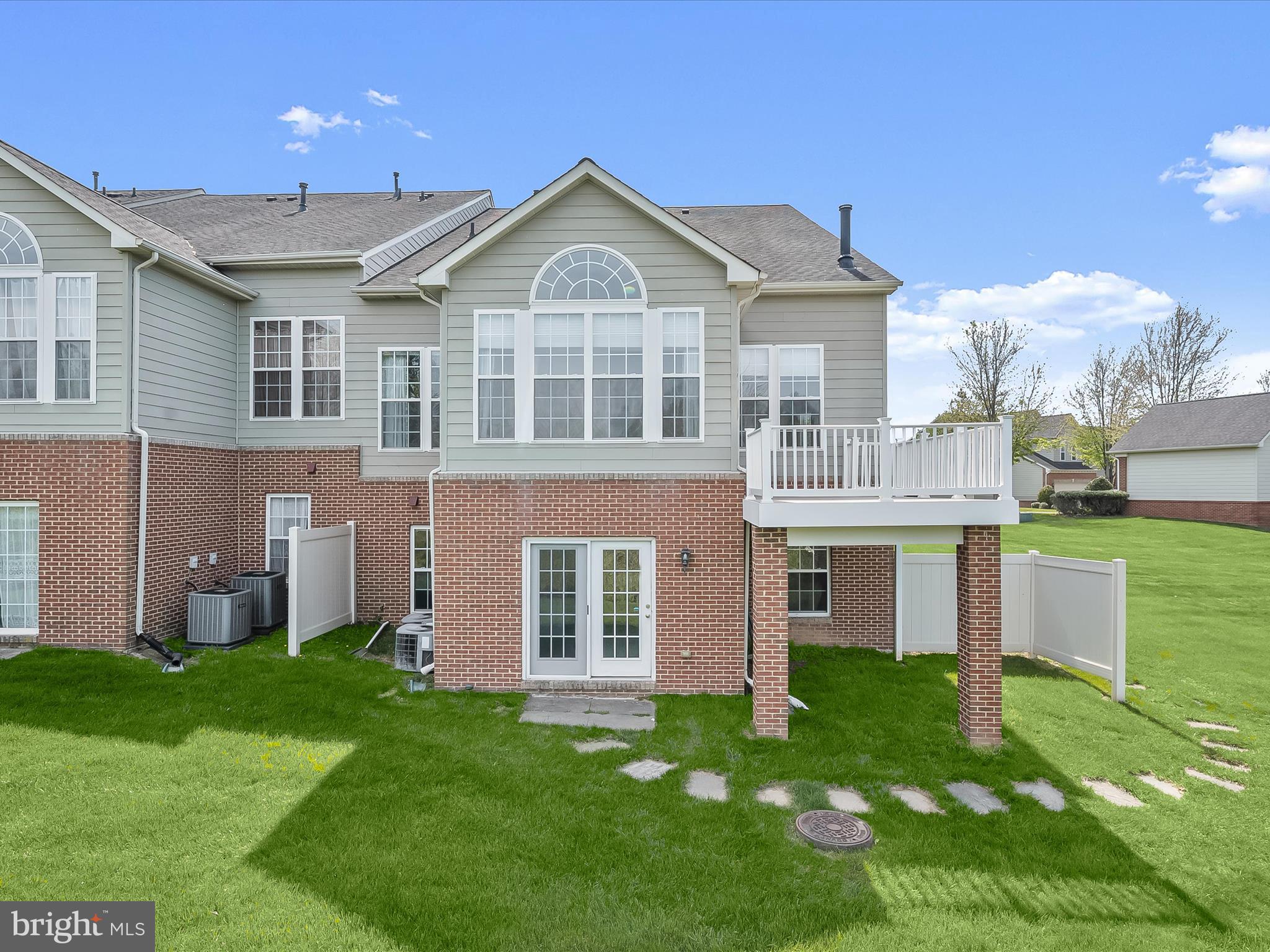 VILLAS AT CATTAIL CREEK - Residential