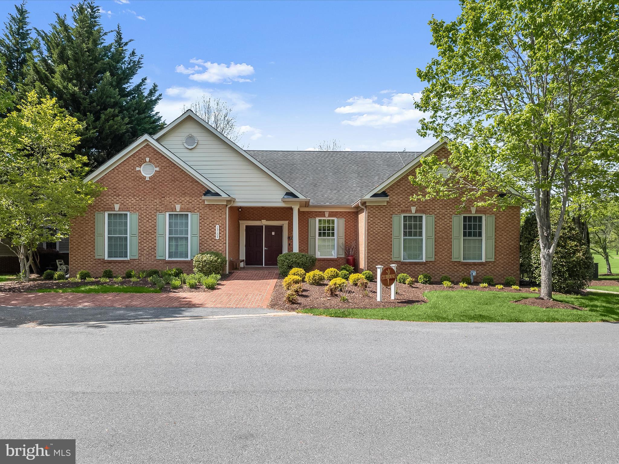 VILLAS AT CATTAIL CREEK - Residential