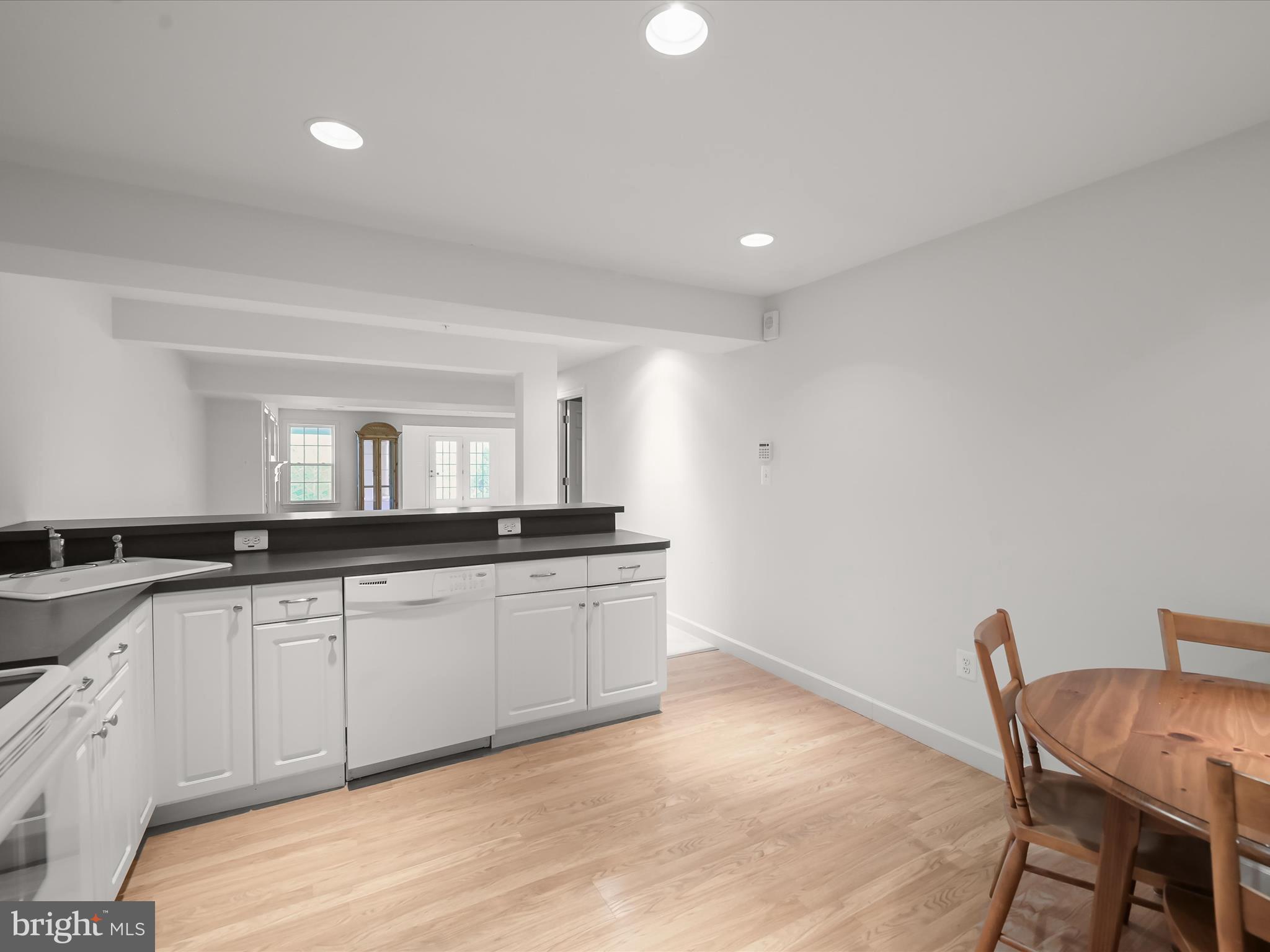 VILLAS AT CATTAIL CREEK - Residential