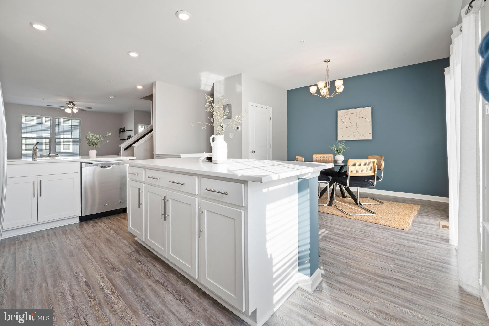 SEVERN MEADOWS - Residential