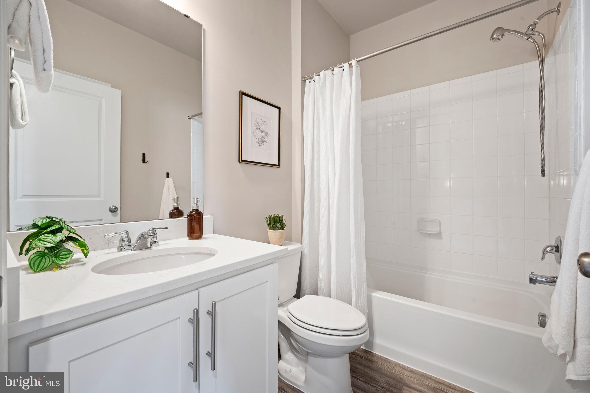 SEVERN MEADOWS - Residential