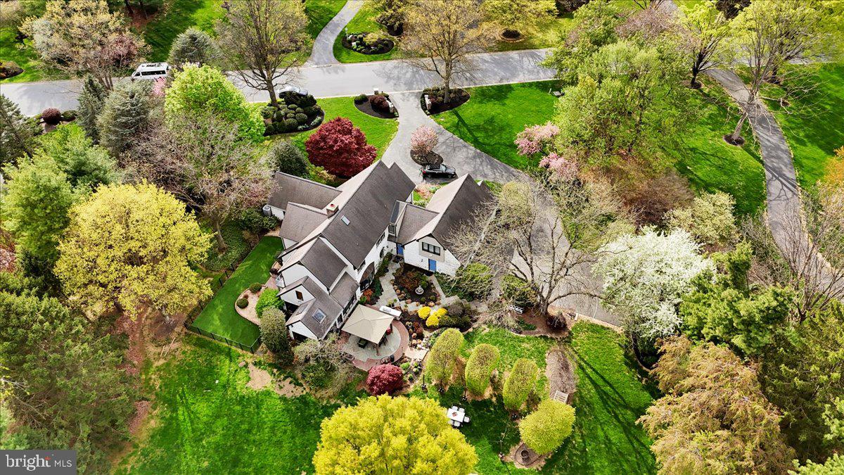 STONEHENGE - Residential