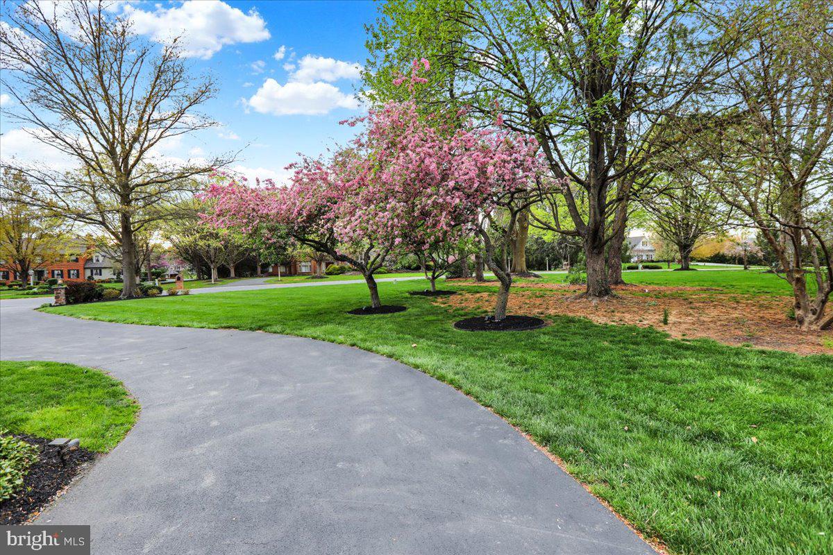 STONEHENGE - Residential
