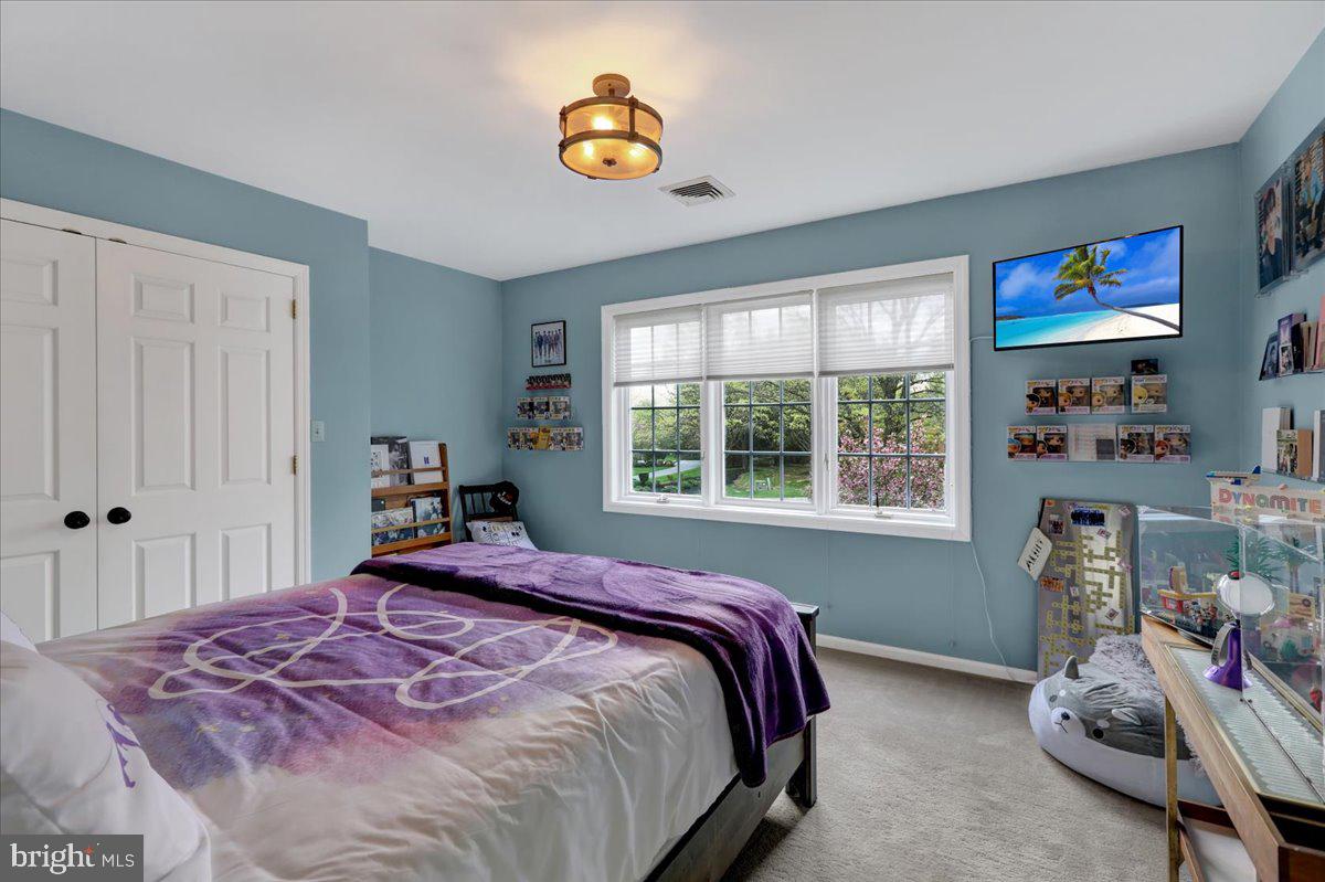 STONEHENGE - Residential