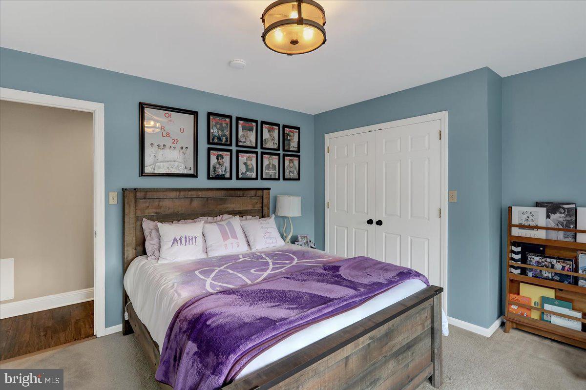 STONEHENGE - Residential