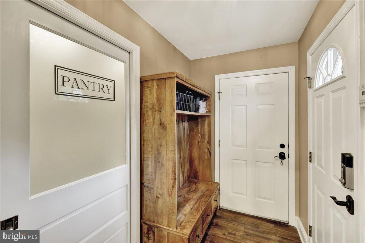 STONEHENGE - Residential