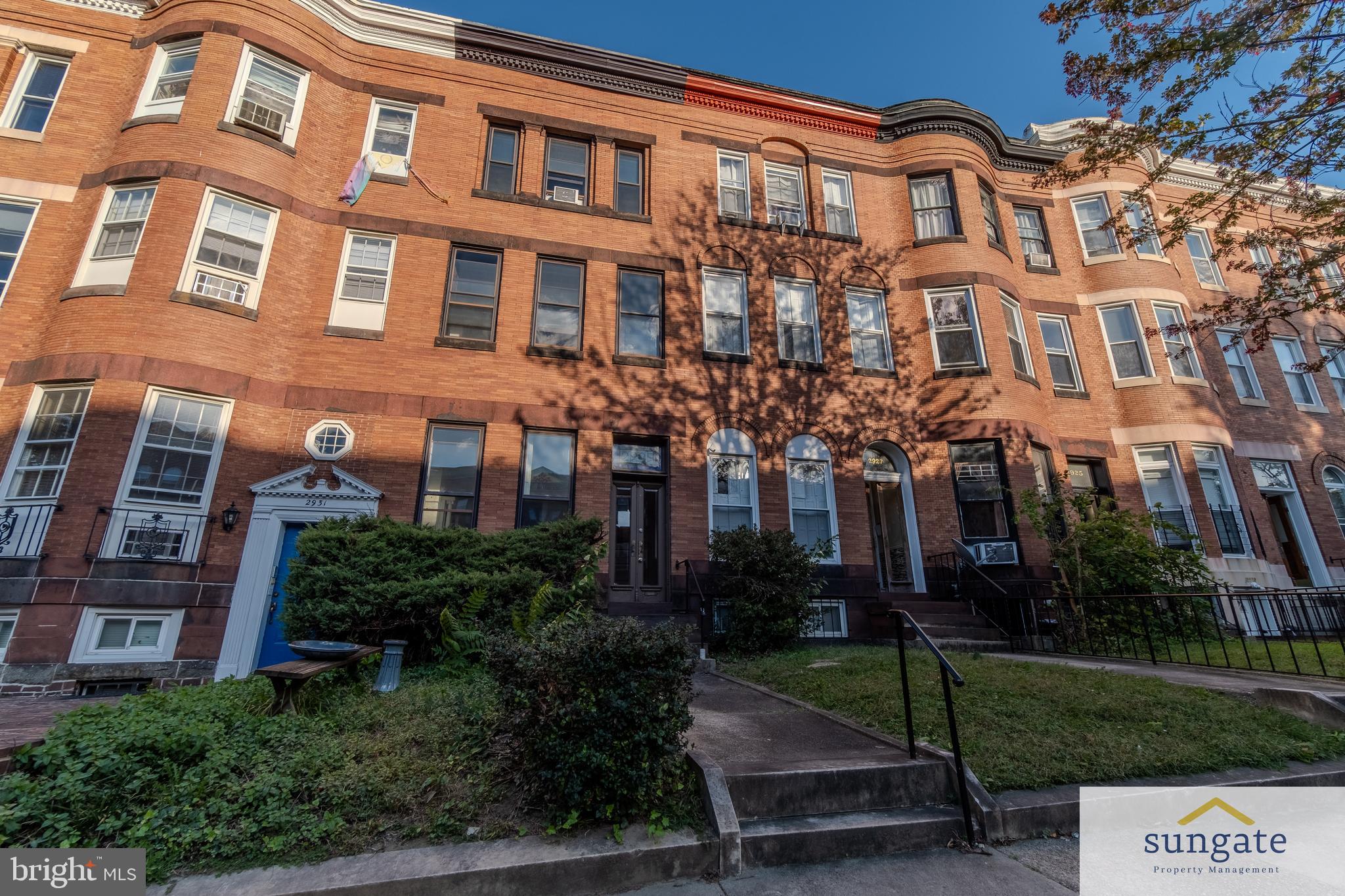 CHARLES VILLAGE - Residential Lease